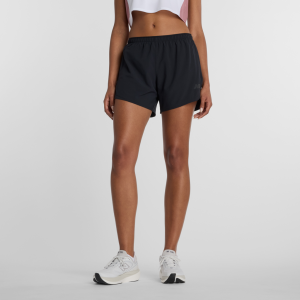 New balance - W's Run Essentials Short 5"