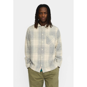 Revolution - M's 3223