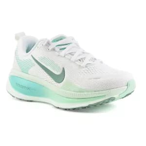 Nike - VOMERO