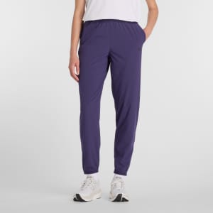 New balance - W's Run Essentials Jogger