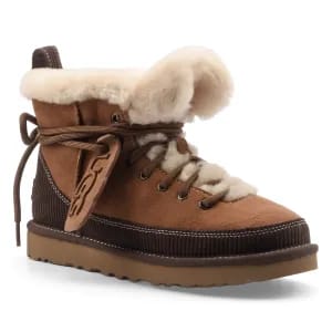 Ugg - CLASSIC HERITAGE LACE-UP